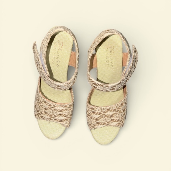 Elegant Beige Lace Wedge Sandals - Picture 3 of 3